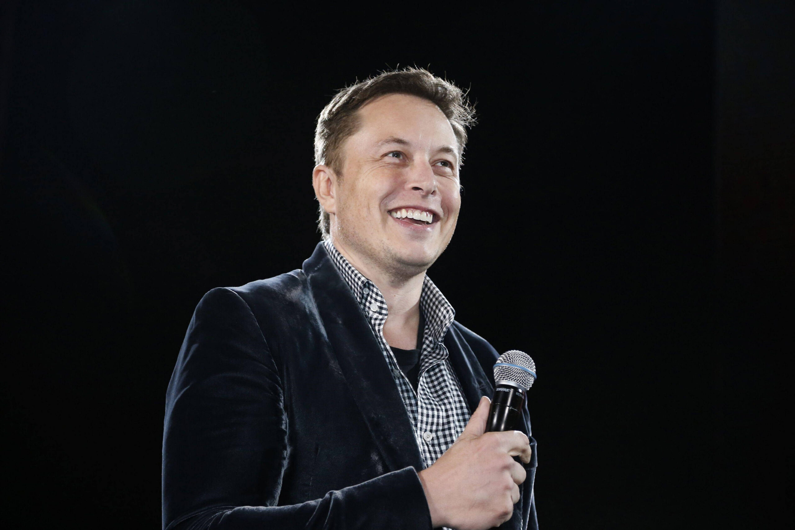 Elon Musk – An Eccentric Genius!