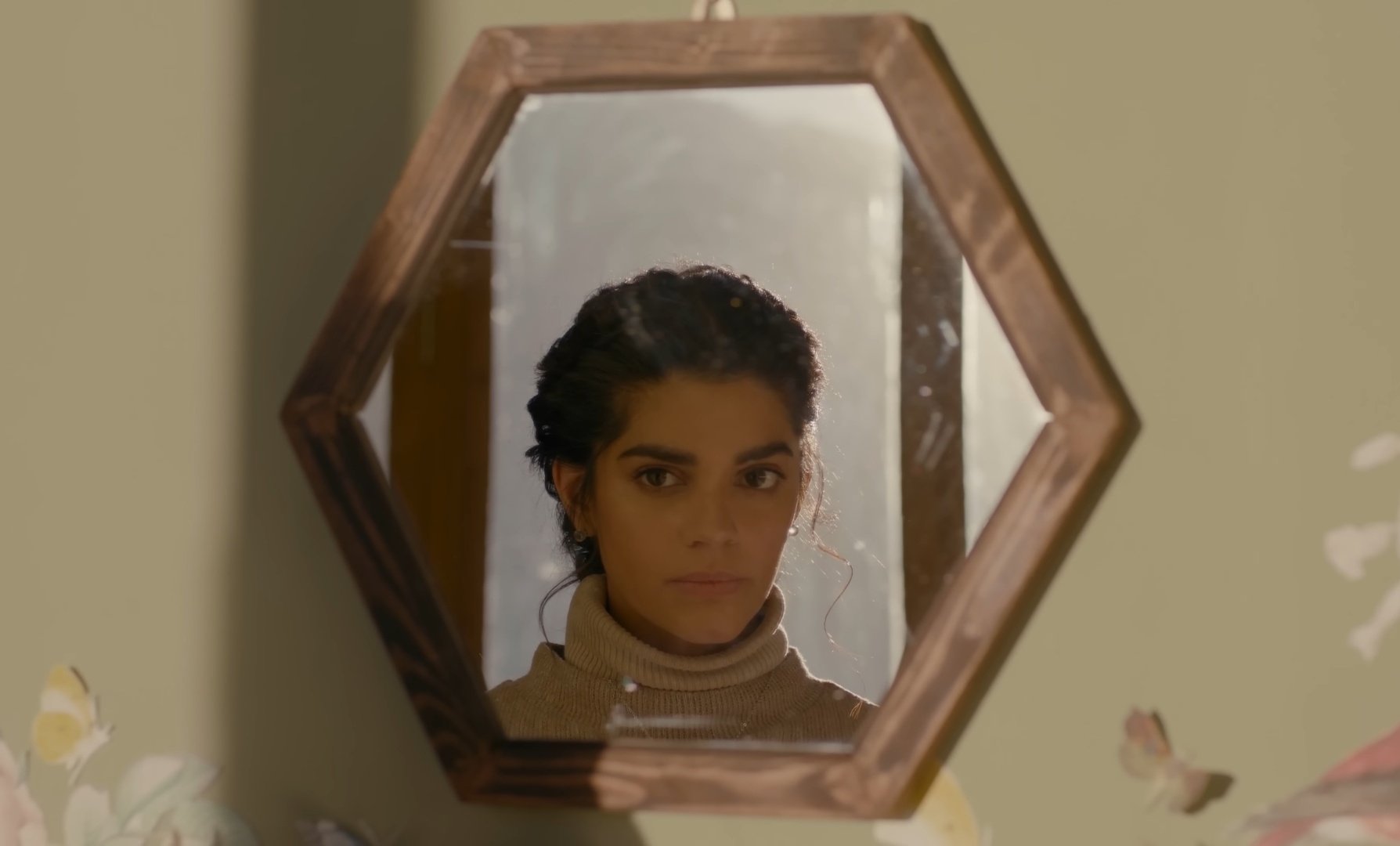 Barzakh Review: Visually Stunning & Refreshingly Artistic Mystical